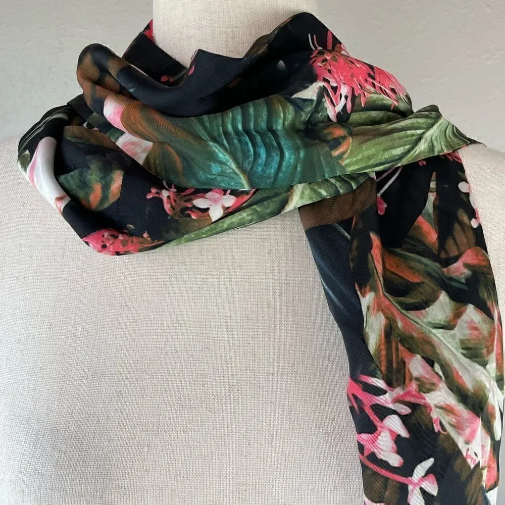 Floral Scarf EUC